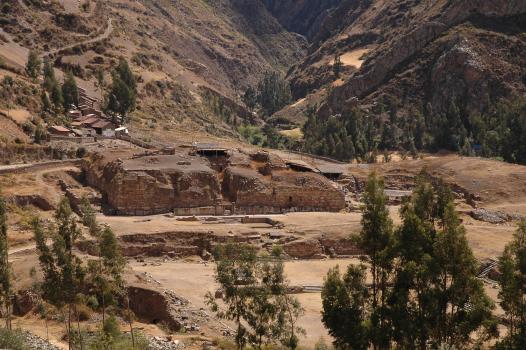 File:Chavin-de-Huantar-Building-A-Building-A-viewed-from-the-east.jpg