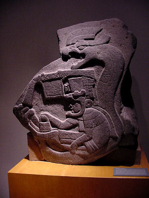 File:La Venta Stele 19.jpg