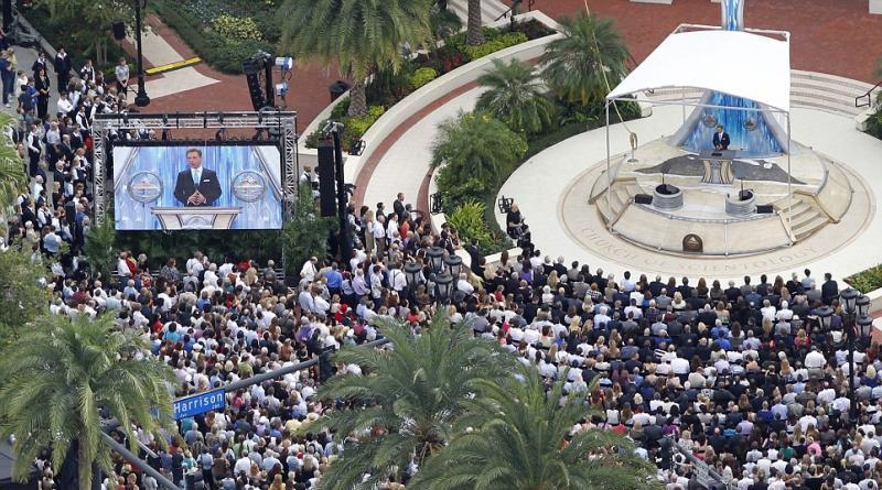 File:Scientology-nuova-cattedrale-282778.jpg