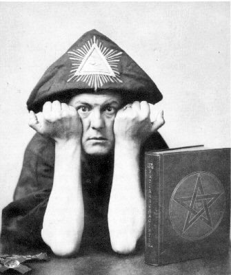 File:Aleister Crowley 1310.jpg