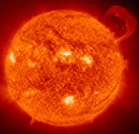 File:Sun2C Earth size comparison.jpg
