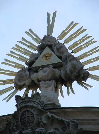 File:Eglise-St-Anne-Budapest2.jpg