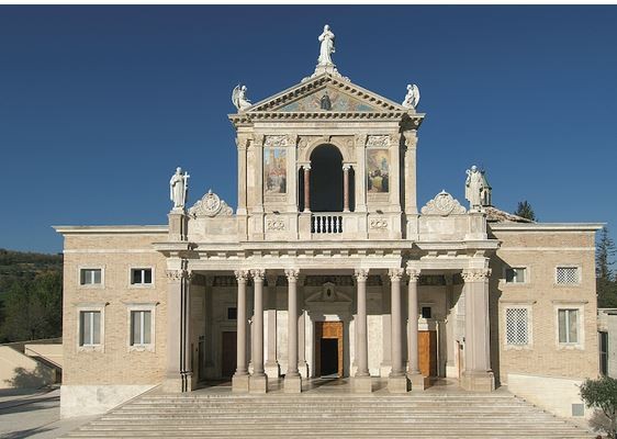 File:Basilica isol.jpg