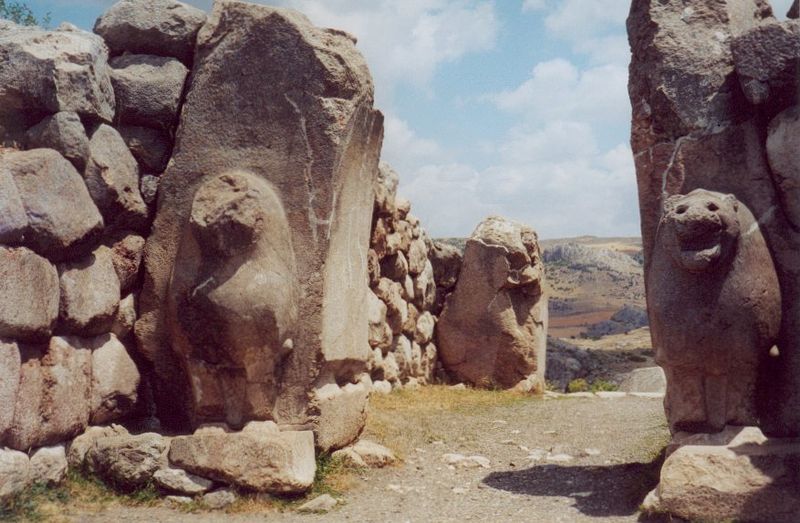 File:800px-Hattusa.liongate.jpg
