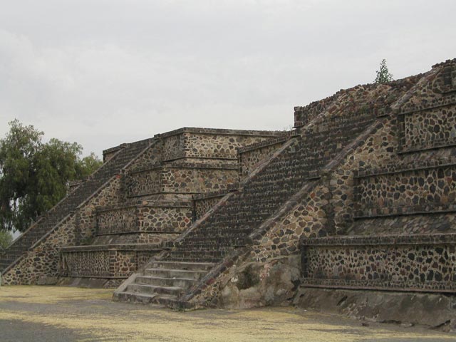 File:MW-Teotihuacan8.jpg