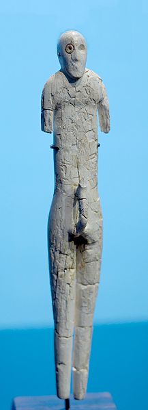 File:Naqada sculpture Louvre E27457.jpg