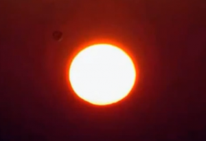 File:Nibiru-visto-dallOsservatorio-di-Arecibo-300x205.png