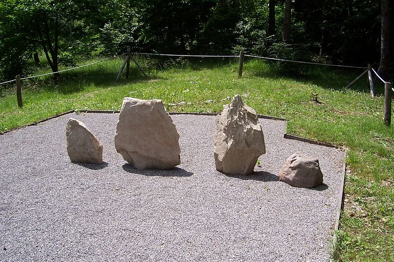File:Ossimo anvoia1.jpg