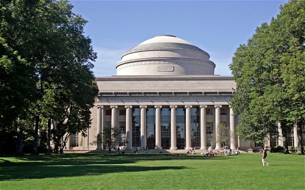 File:Mit alamy 2335926b.jpg