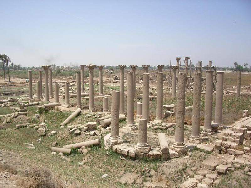 File:Hermopolis.jpg