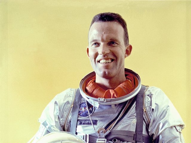 File:Gordon Cooper Jr. - cropped.jpg