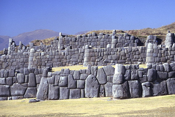 File:Peru cusco sacsayhuaman.jpg