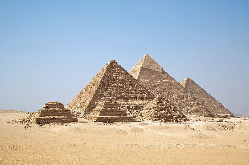 File:800px-All Gizah Pyramids.jpg