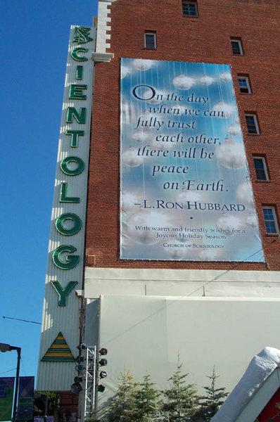 File:ScientologyCenter.jpg