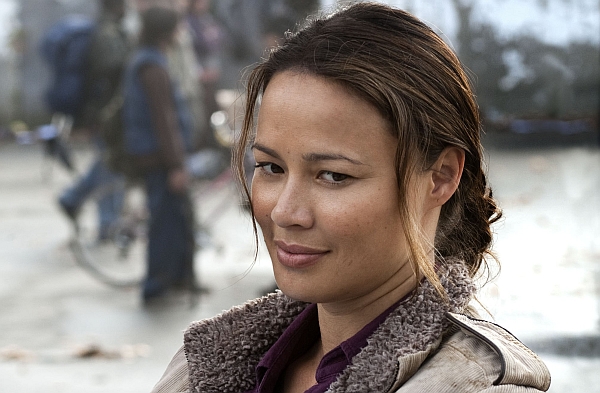 File:Moon-bloodgood-falling-skies.jpg