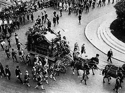 File:FuneraleMarconi.jpg
