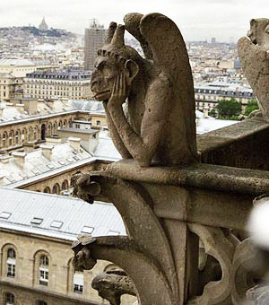 File:Gargoyle-notre-dame-paris.jpg