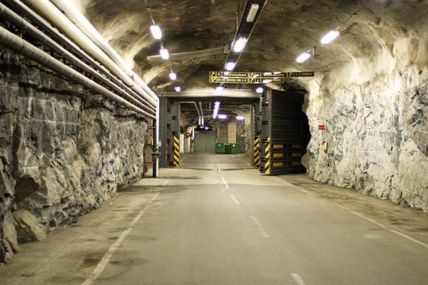 File:Musko-underground-military-facility-10.jpg