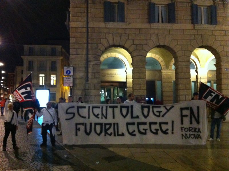 File:Contro-Scientology.jpg