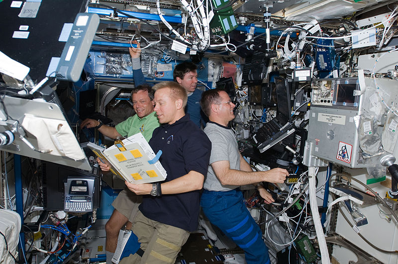 File:STS-128 ISS-20 Destiny.jpg