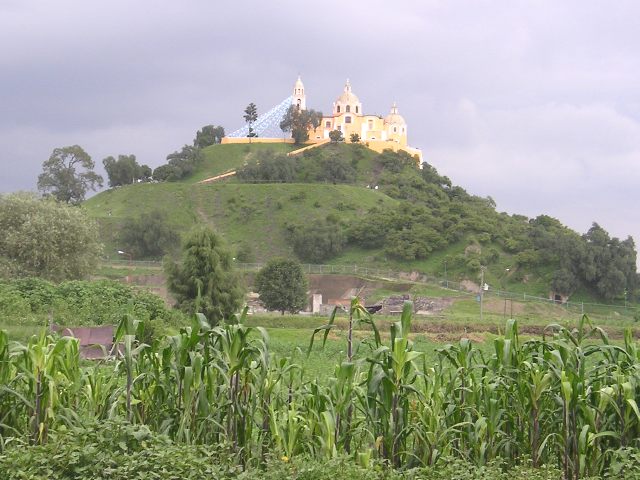 File:Mexico.Pue.Cholula.Pyramid.03.jpg