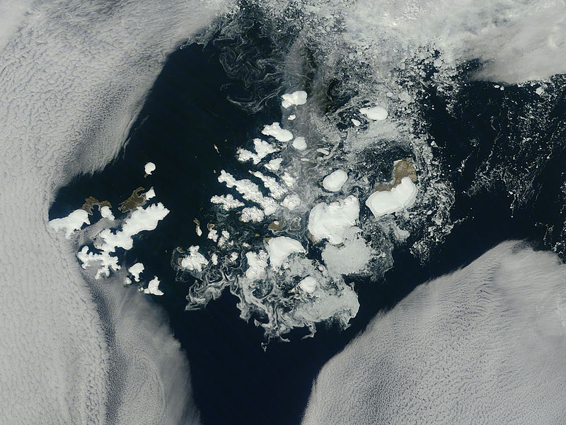 File:Franz Josef Land2C Aug 2011.jpg