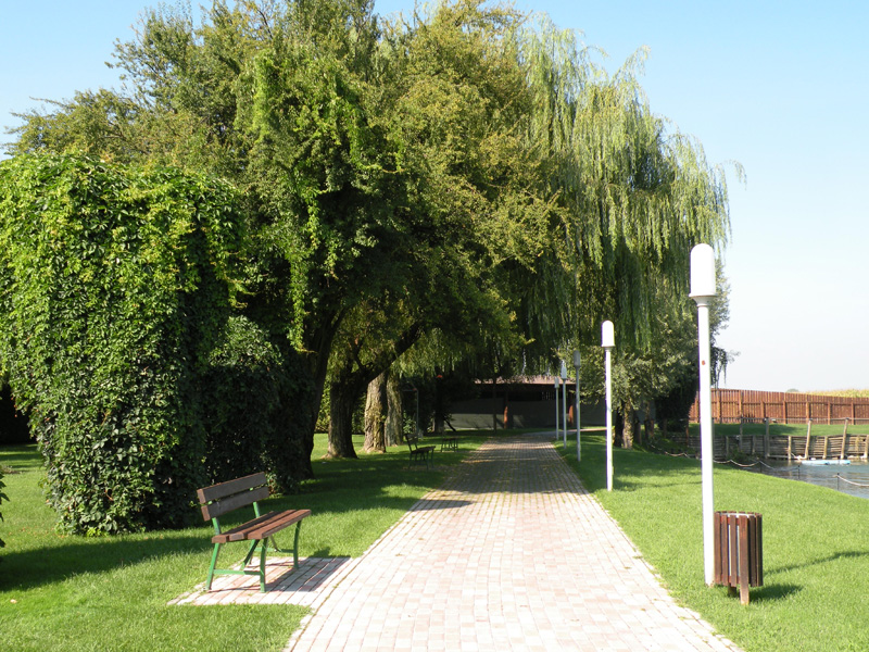 File:Parco2.jpg