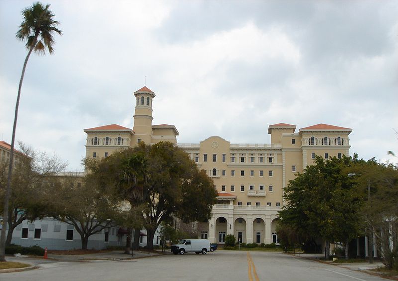 File:Scientology Clearwater headquarters.jpg