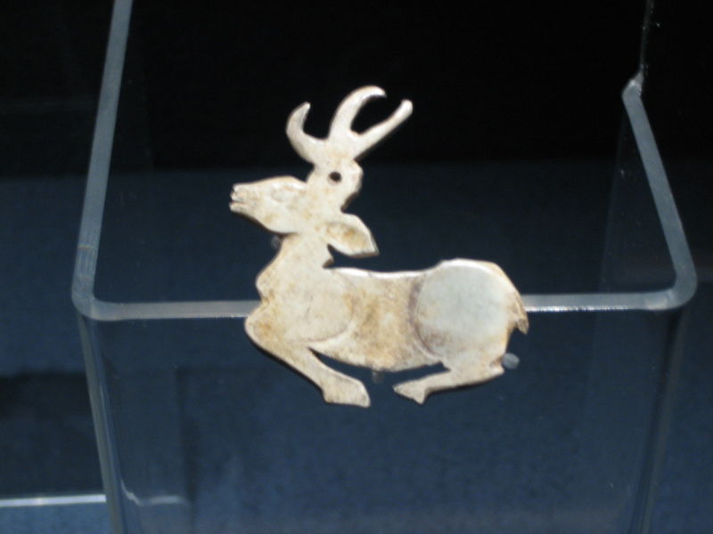 File:800px-Jade deer.jpg