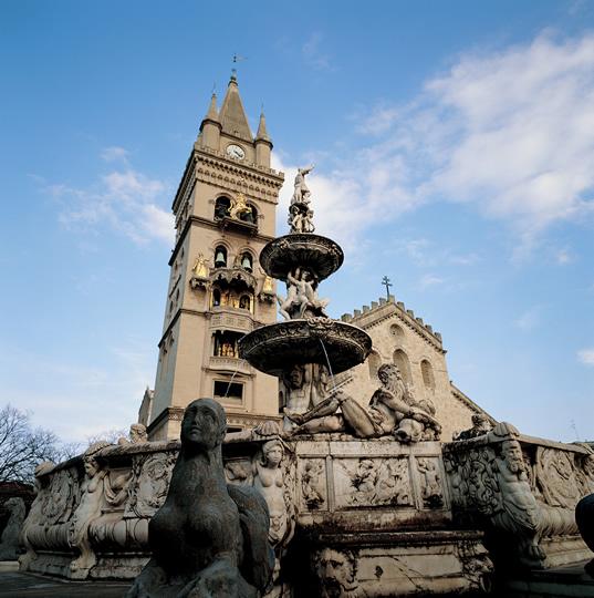 File:Fontanaduomomessina.jpg