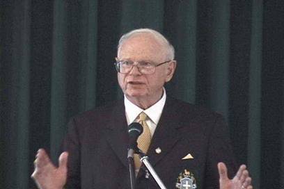 File:Paur Hellyer.jpg