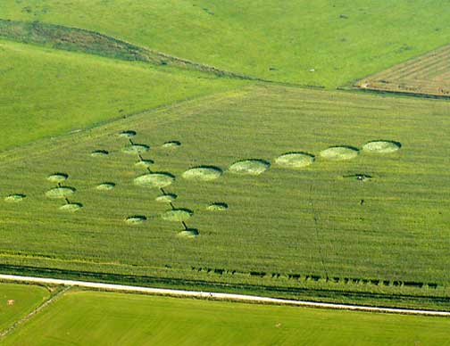File:AveburyCrossSept28BarCodeLo.jpg