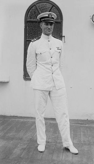 File:400px-Lt com r e byrd.jpg
