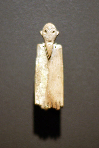 File:WLA brooklynmuseum Hippopotamus Tusk with Carved Head.jpg