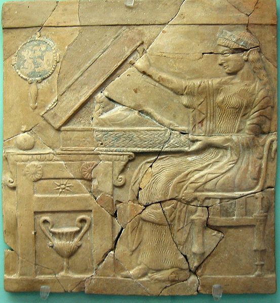 File:Locri Pinax Persephone Opens Likon Mystikon.jpg