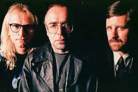 File:The Lone Gunmen - 10.jpg