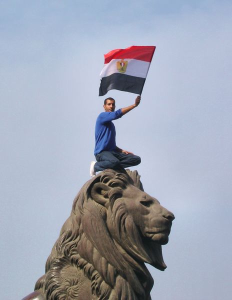 File:The lion of Egyptian revolution (Qasr al-Nil Bridge)-edit2.jpg