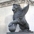 Outdoor-antique-bronze-winged-lion-garden-statue.jpg 350x350.jpg
