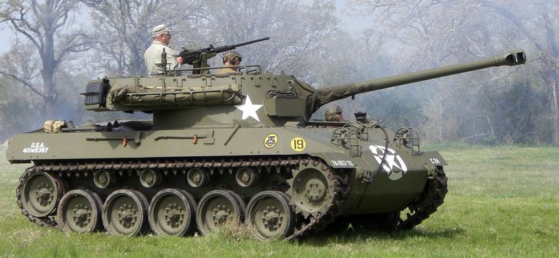 File:M18 hellcat side.jpg