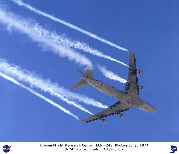 File:Chemtrails.jpg