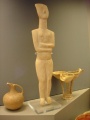 Marble cycladic figuribe 3 .JPG