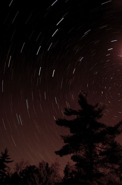 File:Cave Lake star trails.jpg