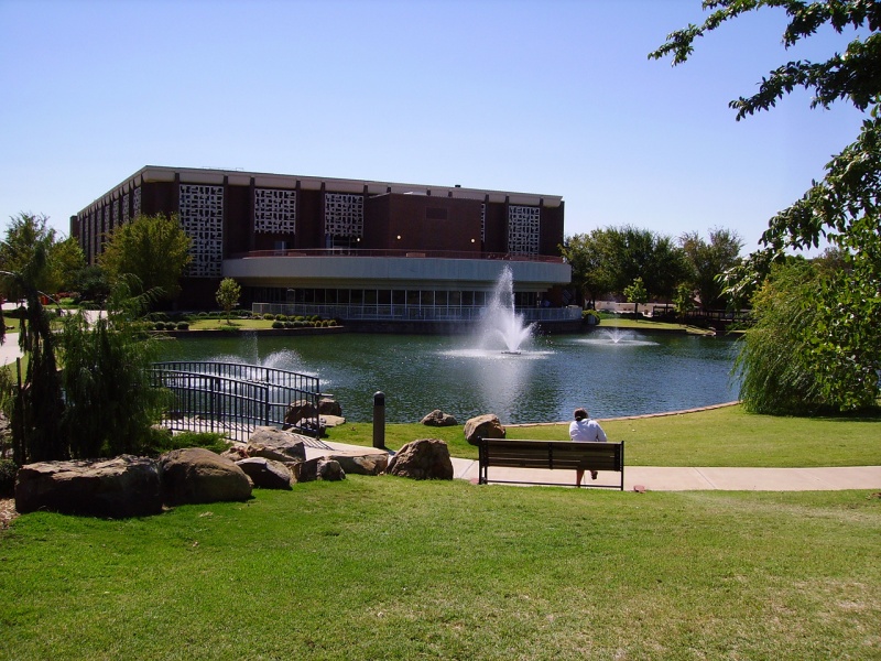 File:The UCO University Center.JPG