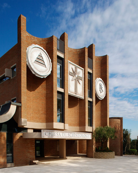 File:Entrance-angled-church-of-scientology-roma it.jpg