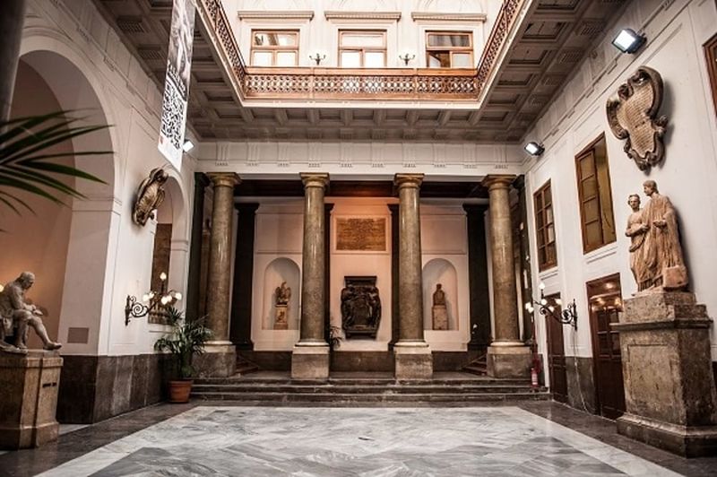 File:Palazzo delle Aquile.jpg