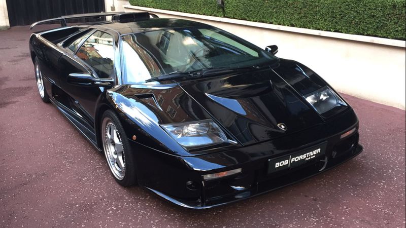 File:Una-lamborghini-diablo-gt.jpg