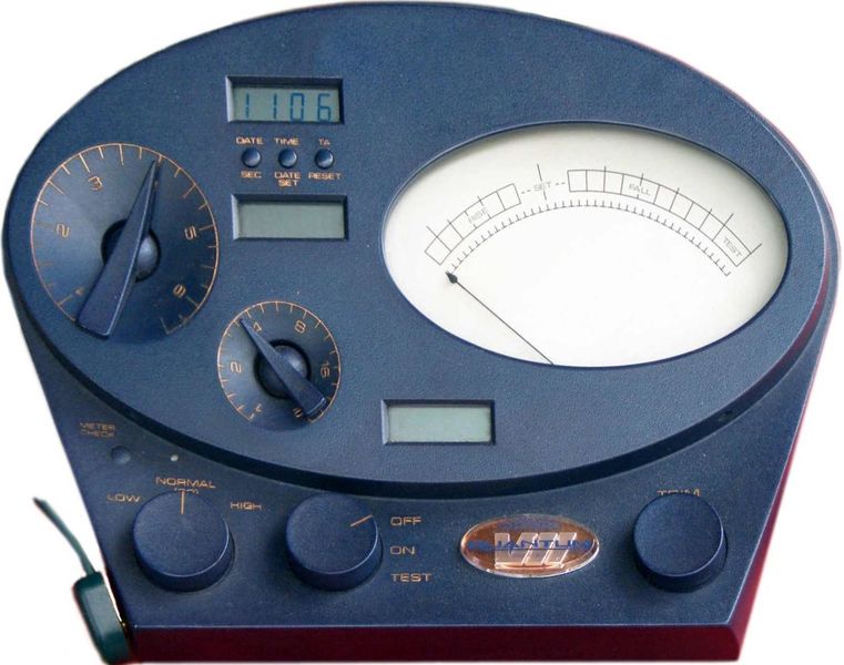 File:Scientology e meter blue.jpg